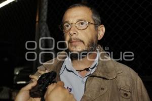 AYUNTAMIENTO RETIRA ESPECTACULARES IRREGULARES