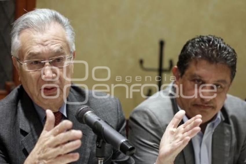 SENADOR MANUEL BARTTLET