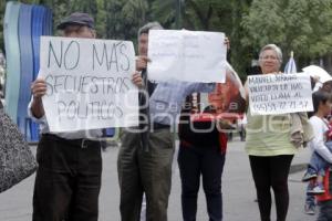 MANIFESTACIÓN MANUEL SERRANO VALLEJO
