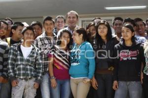 CENTRO ESCOLAR ZACAPOAXTLA