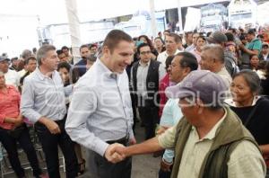 INAUGURACION EN LA CENTRAL DE ABASTOS