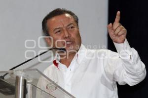 PRI . CÉSAR CAMACHO