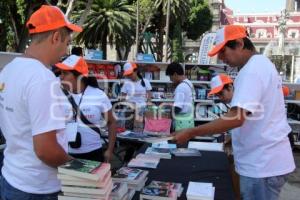PLAYA ARTIFICIAL . ZOCALO