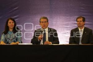 VIOLENCIA CONTRA LAS MUJERES . FIRMA DE CONVENIO