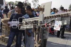 DÍA DE LA SANTA CRUZ