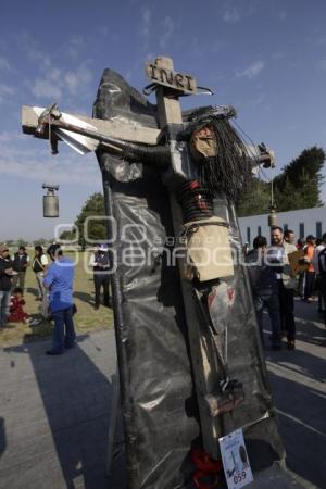 DÍA DE LA SANTA CRUZ