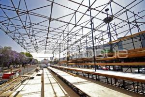 PREPARATIVOS . DESFILE 5 DE MAYO