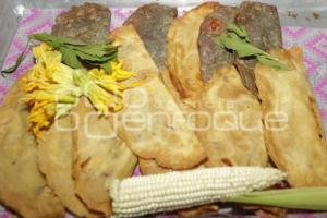 SAN PEDRO CHOLULA . FERIA DEL MOLETE