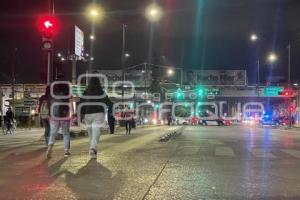 MANIFESTACIÓN . AGUA SANTA