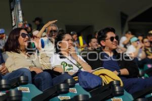 BÉISBOL . PERICOS VS BRAVOS DE LEÓN