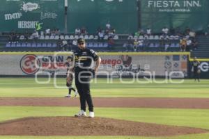BÉISBOL . PERICOS VS BRAVOS DE LEÓN