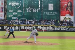 BÉISBOL . PERICOS VS BRAVOS DE LEÓN