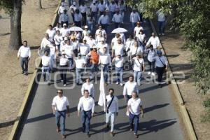 DÍA DEL TRABAJO . DESFILE