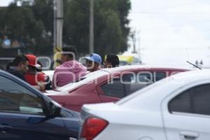 TLAXCALA . BLOQUEO AUTOMOVILISTAS