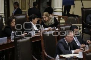 CONGRESO . SESIÓN PÚBLICA