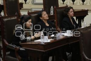 CONGRESO . SESIÓN PÚBLICA