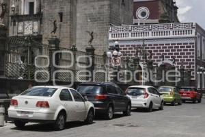 ESTACIONAMIENTO . 3 ORIENTE