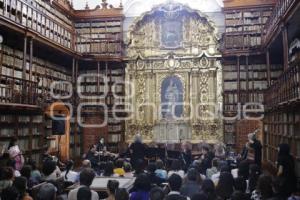 CONCIERTO . LUZ DE LAS VELAS