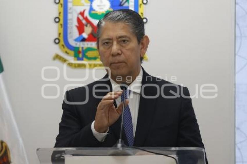 FGE . GILBERTO HIGUERA BERNAL