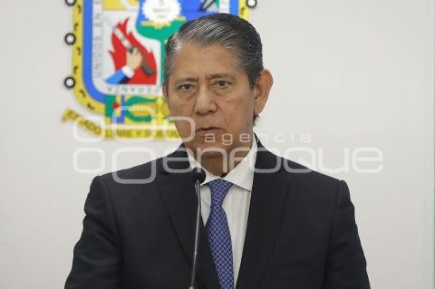 FGE . GILBERTO HIGUERA BERNAL