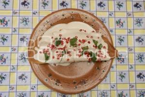 SAN PEDRO CHOLULA . MOLOTES EN NOGADA