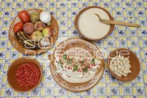 SAN PEDRO CHOLULA . MOLOTES EN NOGADA