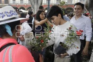 SEMBRANDO ESPERANZA . ROSALES