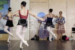 ELISA CARILLO . CURSO BALLET