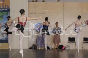 ELISA CARILLO . CURSO BALLET