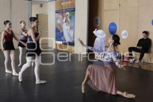 ELISA CARILLO . CURSO BALLET