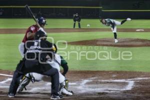 BÉISBOL . PERICOS VS GUERREROS