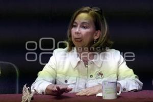 HOMENAJE PAULINA CAMARGO