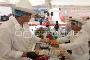 FERIA CUEXCOCHILE EN NOGADA