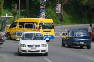 TLAXCALA . SEMÁFORO DESCOMPUESTO