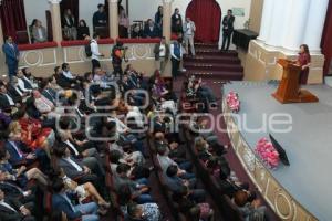 TLAXCALA . PRESENTACIÓN GABINETE