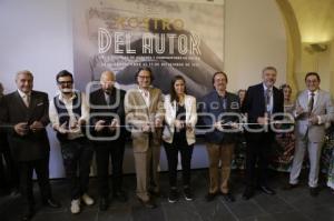 EXPOSICIÓN . EL ROSTRO DEL AUTOR