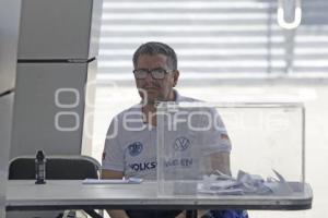 SINDICATO VOLKSWAGEN . CONSULTA