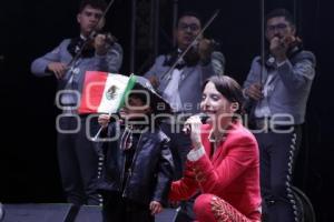 FIESTAS PATRIAS . MAJO AGUILAR