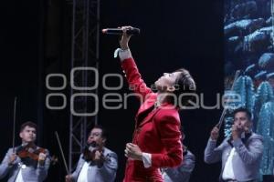 FIESTAS PATRIAS . MAJO AGUILAR