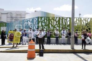 MANIFESTACIÓN . TRABAJADORES HNP