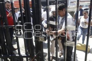 JFCA . REABREN OFICINAS