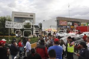 BLOQUEO AUTOPISTA MÉXICO - PUEBLA