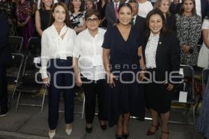 TOMA DE PROTESTA . GUADALUPE CUAUTLE