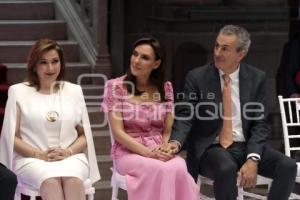 GOBIERNO MUNICIPAL . TOMA DE PROTESTA DIF