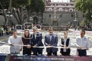 ZÓCALO . ALFOMBRA MONUMENTAL