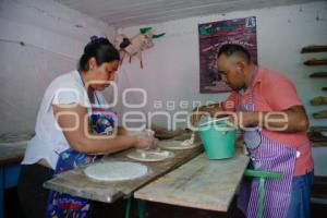TLAXCALA . ELABORACIÓN PAN DE MUERTO