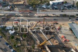 VIADUCTO ELEVADO . CICLOVÍA ATLIXCÁYOTL