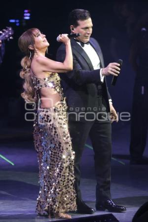 CONCIERTO . TOUR COMPLICES 