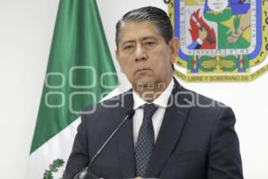 GILBERTO HIGUERA BERNAL