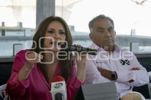 FUERZA X MÉXICO . SE BUSCAN MUJERES